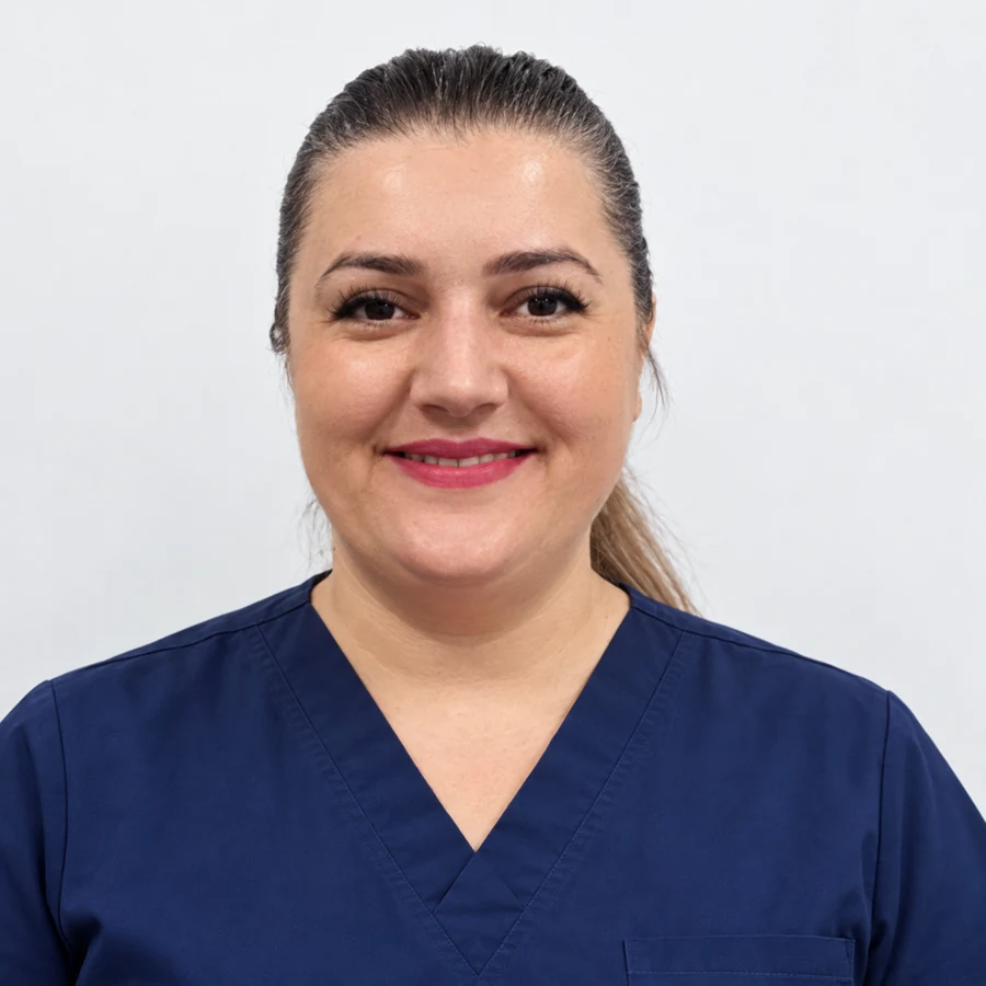 Damla Nur Uçar - Diş Hekimi Asistanı